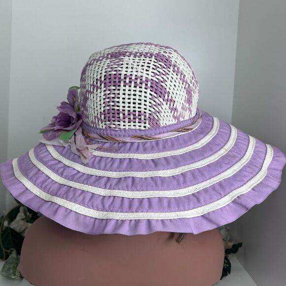 Vintage Women’s One Size Lilac And White Floppy Flower Detail Straw Derby Hat - Picture 4 of 11